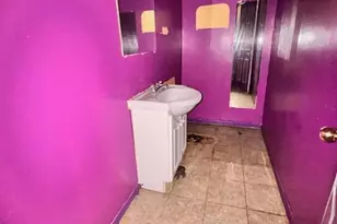 2752 Elkhart St, Lake Station, IN 46405 - Photo 12