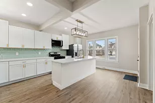 1813 New York Ave, Whiting, IN 46394 - Photo 4