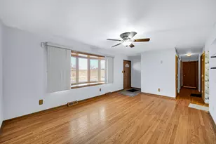 3508 81st St, Highland, IN 46322 - Photo 4