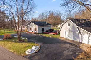 12 S Beulah Vista, Hebron, IN 46341 - Photo 4