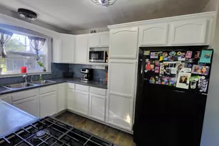 509 Magnolia St, North Judson, IN 46366 - Photo 8