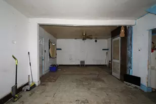 1615 W 1st St, Marion, IN 46952 - Photo 6