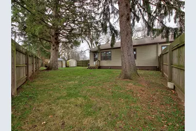 1342-1344 Kingsporte Lane, La Porte, IN 46350 - Photo 18