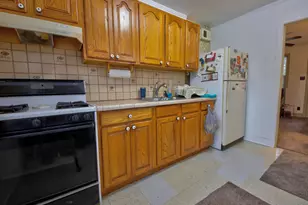 1342-1344 Kingsporte Ln, La Porte, IN 46350 - Photo 4