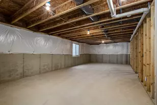 129 Bellflower Dr, Michigan City, IN 46360 - Photo 18