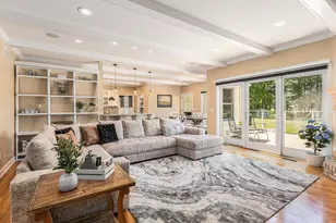 8196 E Walnut Rdg, New Carlisle, IN 46552 - Photo 4