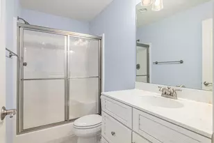 8196 E Walnut Rdg, New Carlisle, IN 46552 - Photo 18