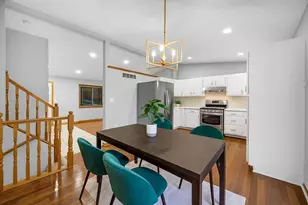 1409 Independence Dr, Hobart, IN 46342 - Photo 6