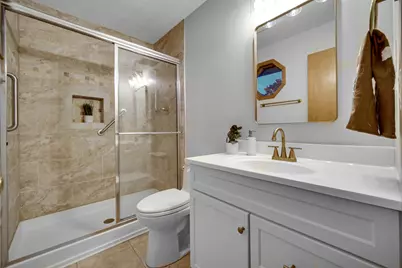 1409 Independence Drive, Hobart, IN 46342 - Photo 10