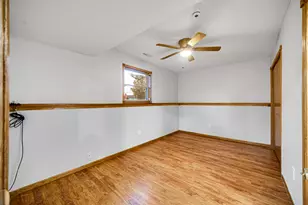 1409 Independence Dr, Hobart, IN 46342 - Photo 14