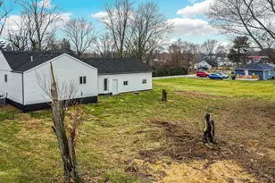 901 E 850 S, Hamlet, IN 46532 - Photo 6