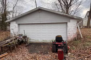 1083 W 4th St, Harrodsburg, IN 47434 - Photo 8