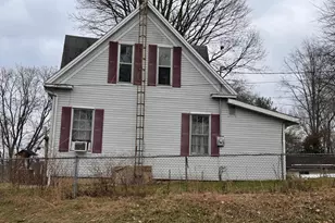 1083 W 4th St, Harrodsburg, IN 47434 - Photo 2