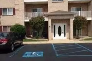 2009 W 75th Pl W, Merrillville, IN 46410 - Photo 2