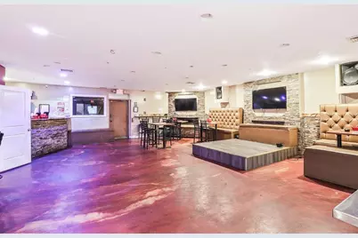 90 W 53rd Avenue, Merrillville, IN 46410 - Photo 2