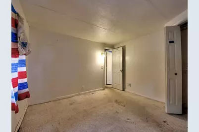 211 McClung Road, La Porte, IN 46350 - Photo 16