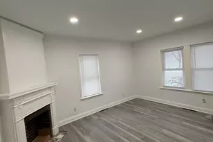 308 Walker St, La Porte, IN 46350 - Photo 10