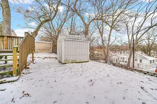 2228 Riverside Dr, Lake Station, IN 46405 - Photo 20