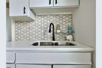 1208 W 148th Street, East Chicago, IN 46312 - Photo 2