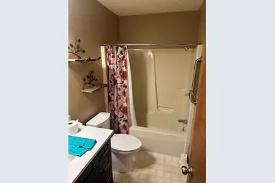 163 Regency Parkway, La Porte, IN 46350 - Photo 8