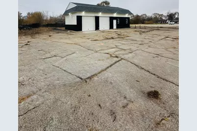 1022 E 21st Avenue, Gary, IN 46407 - Photo 2