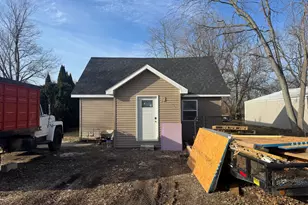 608 Essen St, Brook, IN 47922 - Photo 1