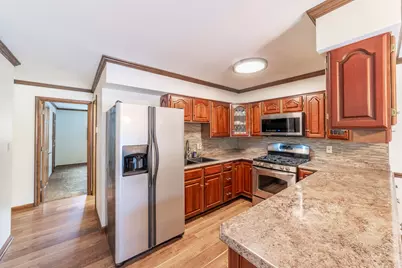 1051 W 129th Avenue, Crown Point, IN 46307 - Photo 14