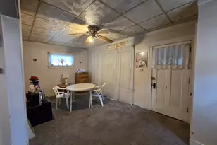 6130 Van Buren Ave, Hammond, IN 46324 - Photo 8