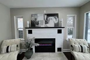 656 N Montgomery St, Gary, IN 46403 - Photo 6