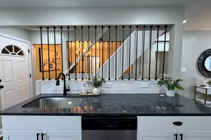 656 N Montgomery St, Gary, IN 46403 - Photo 8