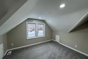 656 N Montgomery St, Gary, IN 46403 - Photo 18