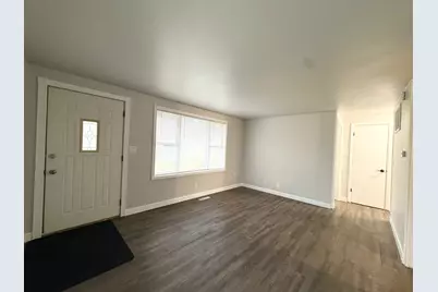 123 Parkview Avenue, La Porte, IN 46350 - Photo 10