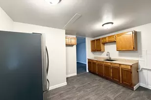 123 Parkview Ave, La Porte, IN 46350 - Photo 12