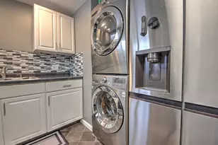 624 W Front St, New Carlisle, IN 46552 - Photo 18