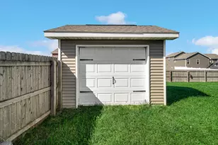 18476 Platinum Dr, Lowell, IN 46356 - Photo 16