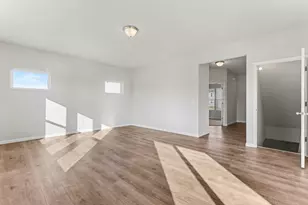 24 Karner Blue Ct, Chesterton, IN 46304 - Photo 4