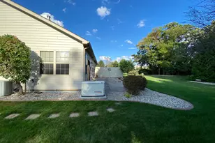 2804 Beauty Creek Run, Valparaiso, IN 46385 - Photo 22