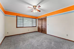 552 Fleetwood Dr N, Valparaiso, IN 46385 - Photo 26