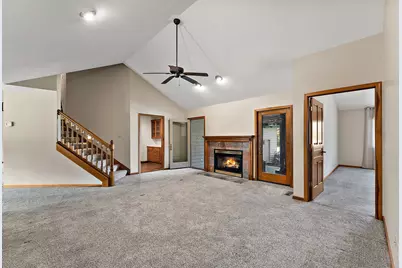 552 Fleetwood Drive N, Valparaiso, IN 46385 - Photo 20