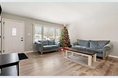 2331 Venus Street, Portage, IN 46368 - Photo 4