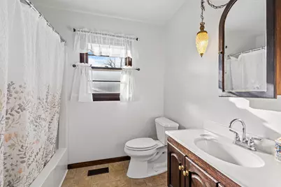 6801 W 1350 N, Demotte, IN 46310 - Photo 16