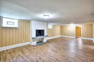 3701 Monroe St, Gary, IN 46408 - Photo 16