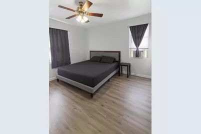 1400 E 35th Place, Gary, IN 46408 - Photo 4