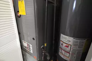 1400 E 35th Pl, Gary, IN 46408 - Photo 8