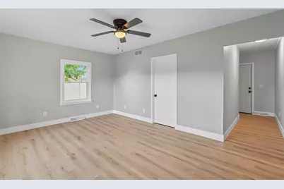 405 Dartmoor Road, Kingsford Heights, IN 46346 - Photo 14