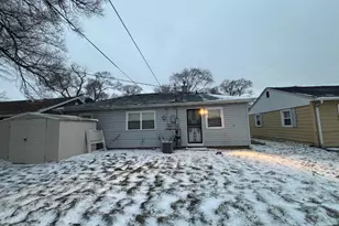 619 Taney St, Gary, IN 46404 - Photo 4