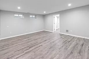 322 Sherman Ave, Chesterton, IN 46304 - Photo 32