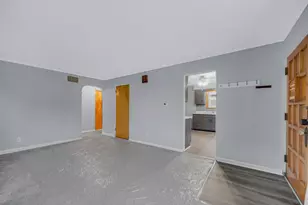 103 S California St, Hobart, IN 46342 - Photo 6