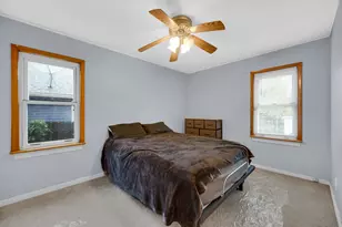 103 S California St, Hobart, IN 46342 - Photo 10