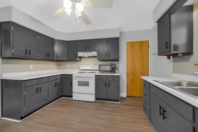 103 S California Street, Hobart, IN 46342 - Photo 8